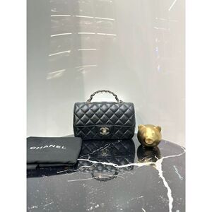 Chanel Women Pre-Loved Bag Very Good Condition